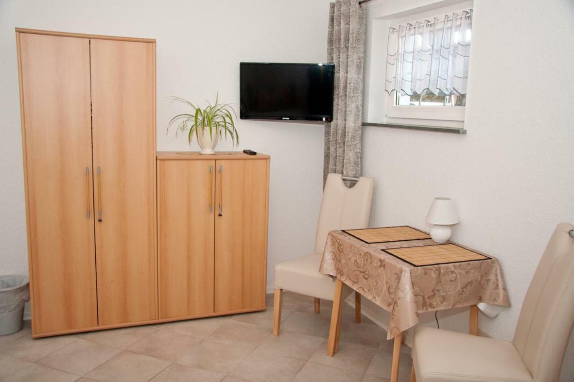 Ferienwohnungen Zeise Leipzig Ngoại thất bức ảnh